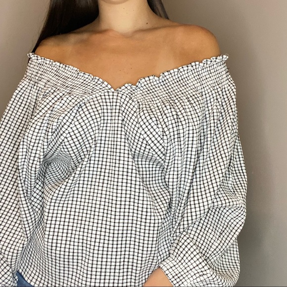 ✨5/$15✨ Zara off the shoulder tunic top size S - Picture 10 of 16